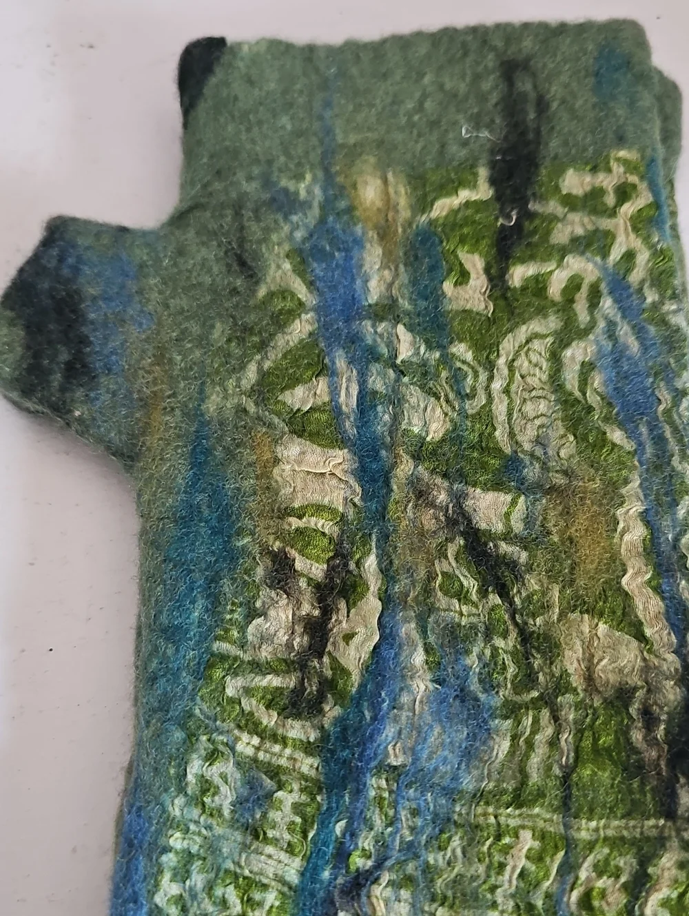 Hand Felted Wool Wrist Warmers Fingerless Gloves Fiber Art Green Blue